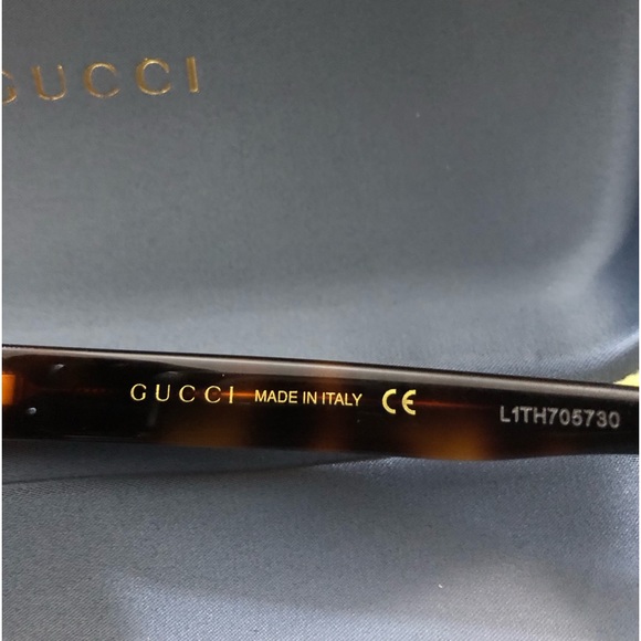 Authentic oversized Gucci sunglasses in tortoise shell - Picture 10 of 10